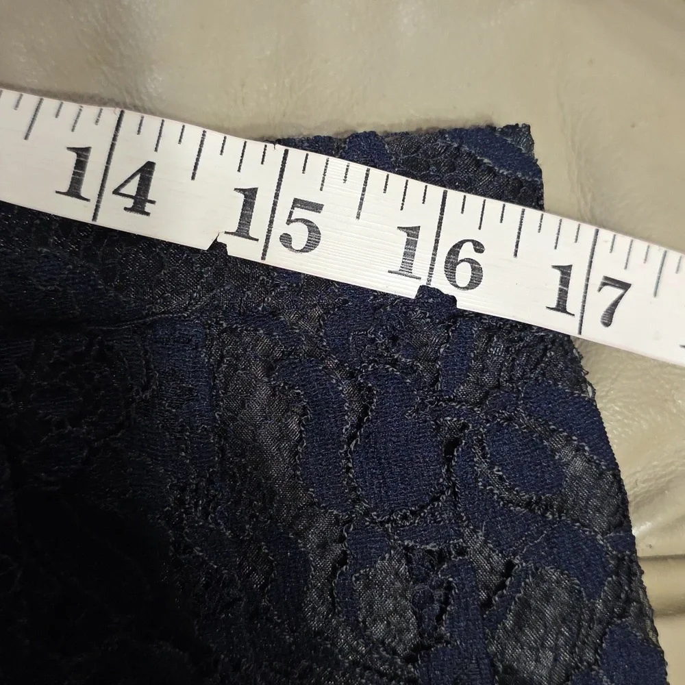 J. Crew Women's Black‎ Skirt Lacy Scallop Hem Side Zip Lined Goth Romantic Sz 10